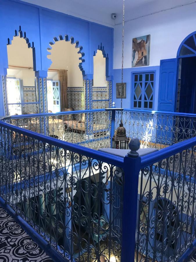 Hotel Ahrazem 셰프샤우엔 외부 사진